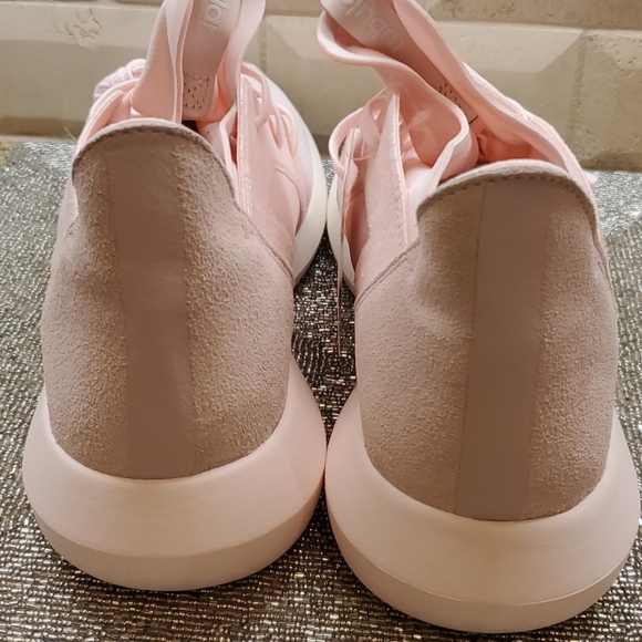 SOLD! ADIDAS Pink Tubular Defiant Shoes - Size 11 - Picture 11 of 11